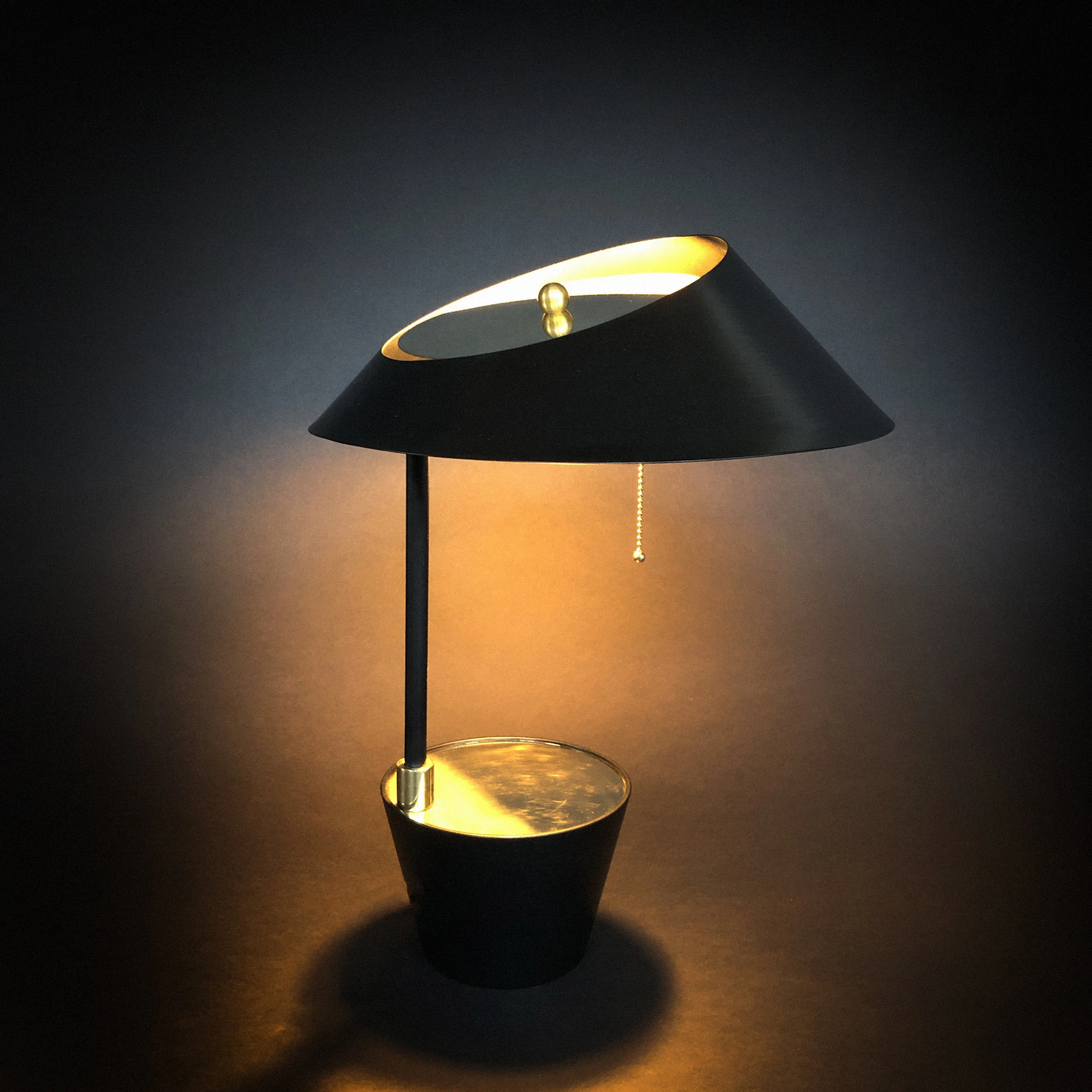 Crescent Wane Desk Lamp — Jason Koharik
